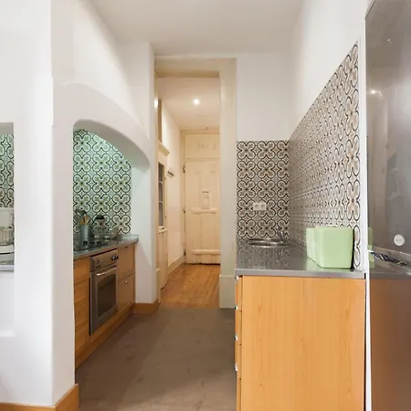 דירה Tejo Vintage Three-bedroom - By Lu Holidays ליסבון